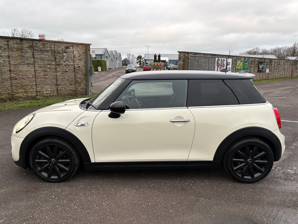 Used MINI Cooper 2017 for sale - 77186572: Photo 7