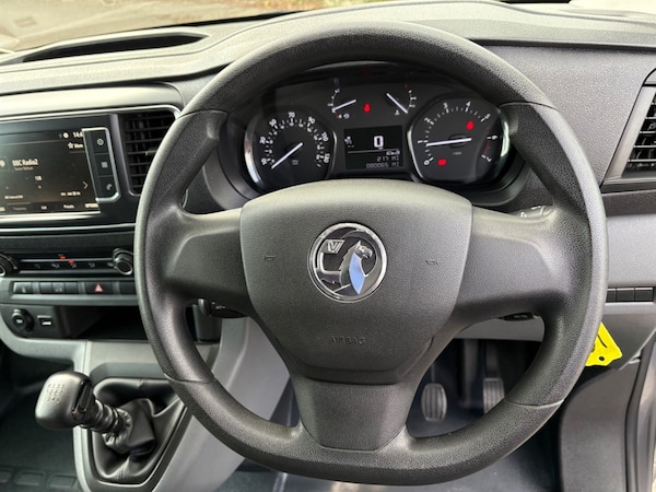 Used Vauxhall Vivaro 2020 for sale - 75653147: Photo 20