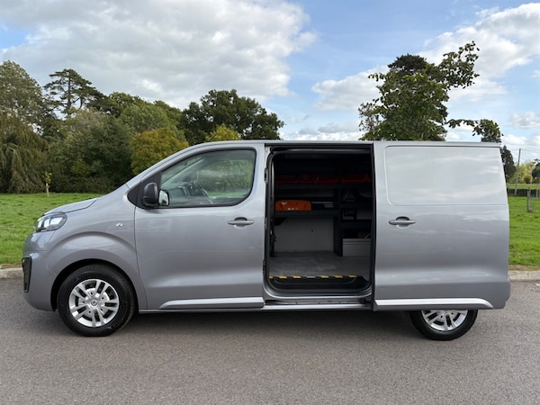 Used Vauxhall Vivaro 2020 for sale - 75653147: Photo 8