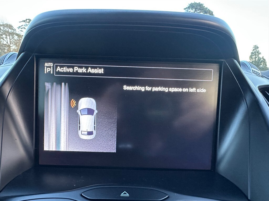 Used Ford Kuga 2016 for sale - 76603065: Photo 21