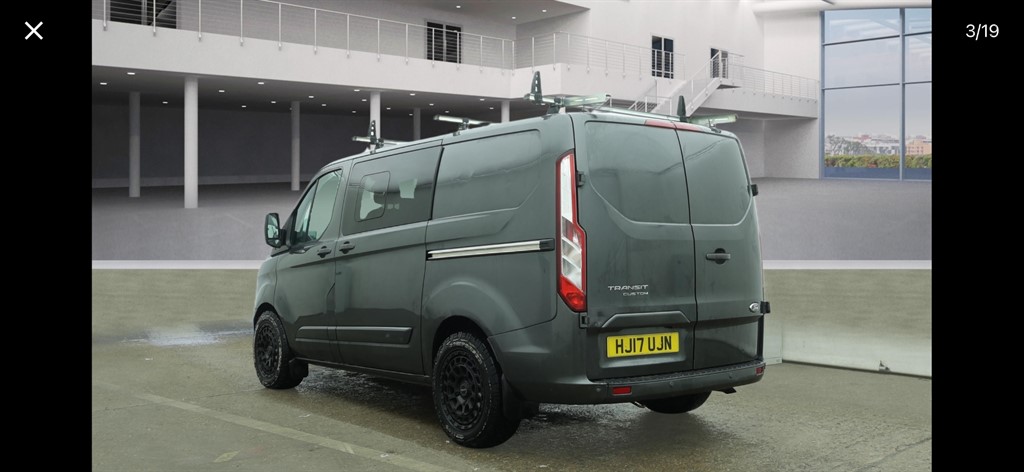 Used Ford Transit Custom 2017 for sale - 77981226: Photo 2
