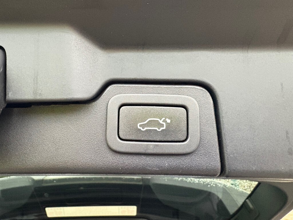 Used Land Rover Range Rover Evoque 2015 for sale - 75930309: Photo 11