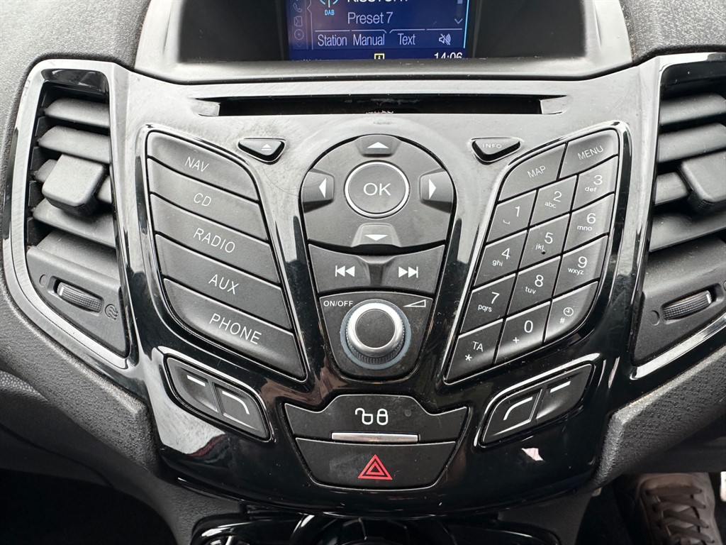 Used Ford Fiesta 2016 for sale - 78133751: Photo 16