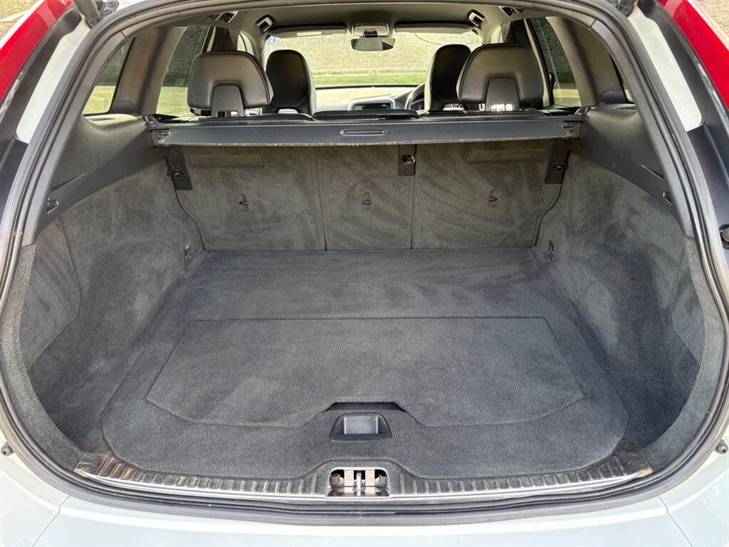 Used Volvo XC60 2014 for sale - 77552616: Photo 9