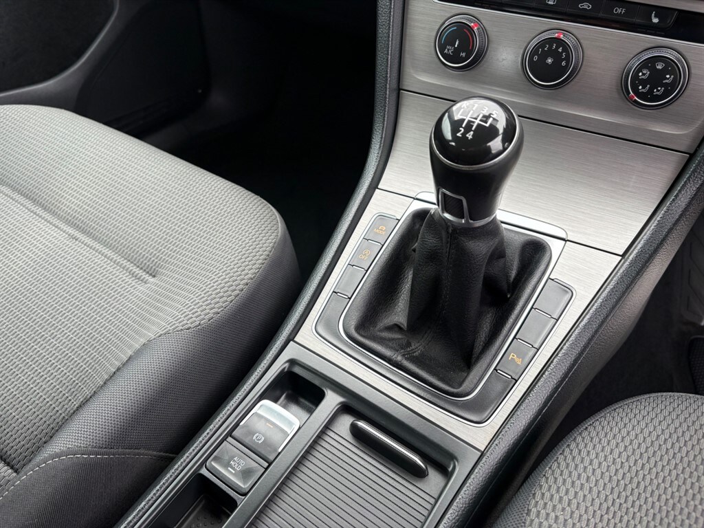 Used Volkswagen Golf 2016 for sale - 75748400: Photo 17