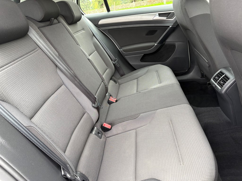 Used Volkswagen Golf 2016 for sale - 75748400: Photo 18