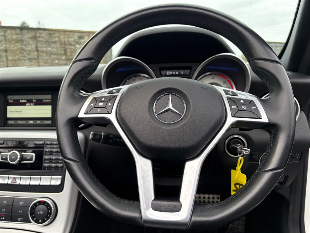 Used Mercedes-Benz SLK 2015 for sale - 76568179: Photo 14