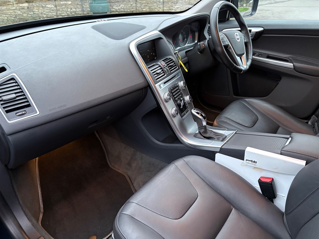 Used Volvo XC60 2017 for sale - 76684494: Photo 23