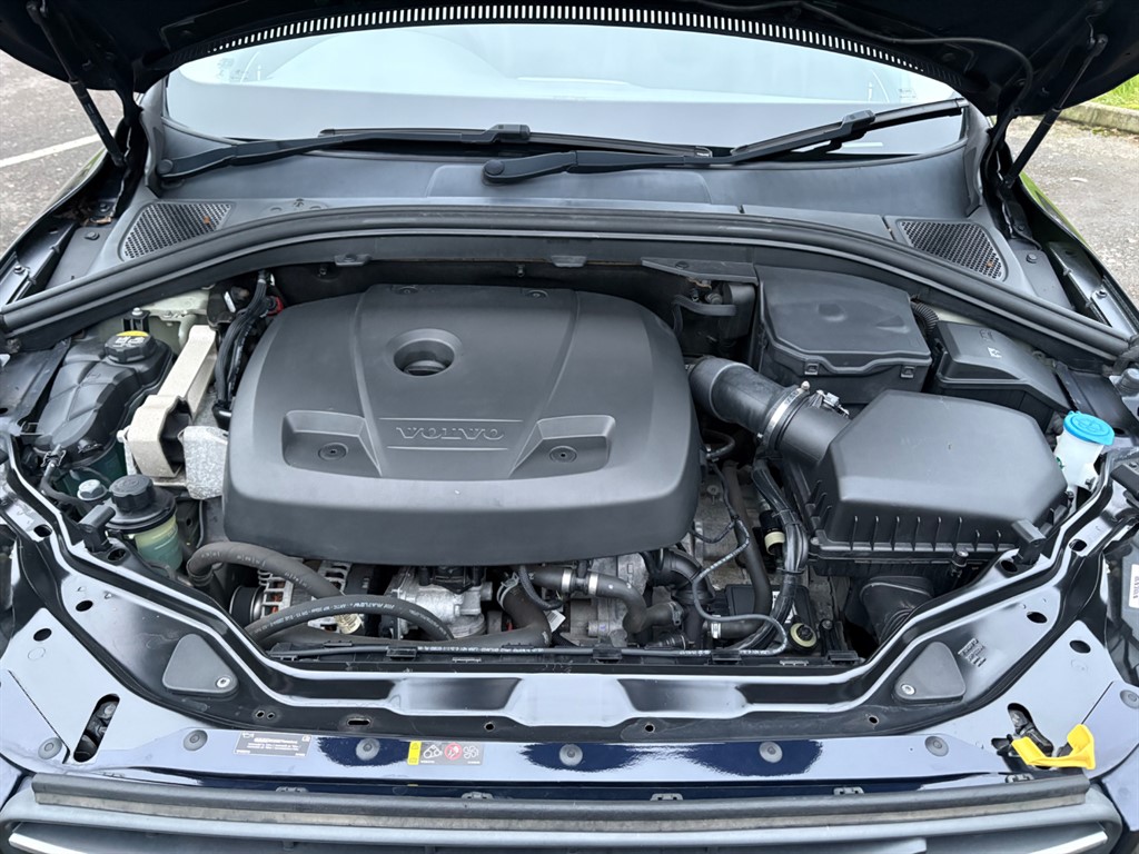 Used Volvo XC60 2017 for sale - 76684494: Photo 24