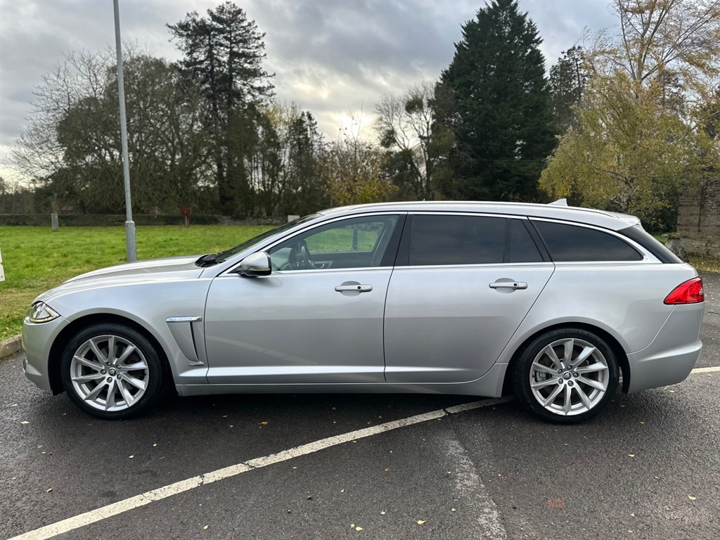 Used Jaguar XF 2013 for sale - 76351103: Photo 12