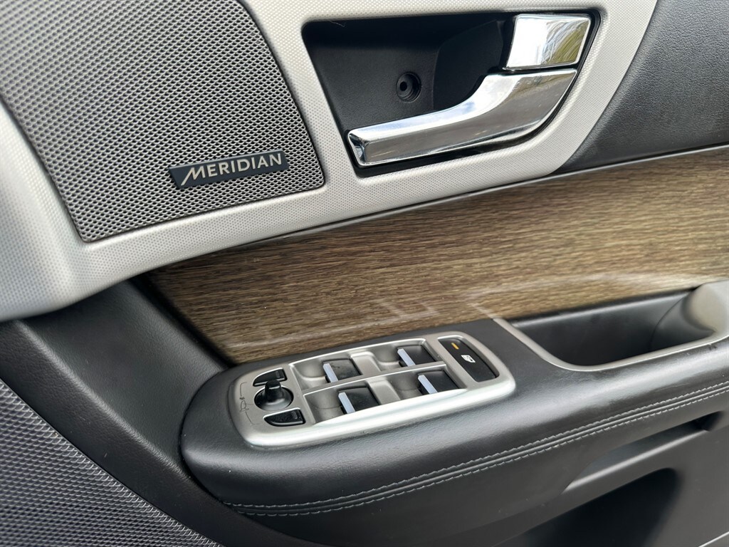 Used Jaguar XF 2013 for sale - 76351103: Photo 21