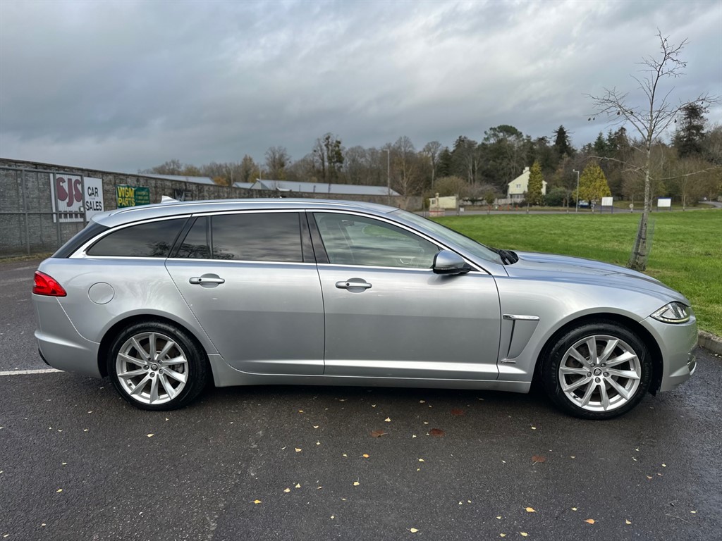 Used Jaguar XF 2013 for sale - 76351103: Photo 8