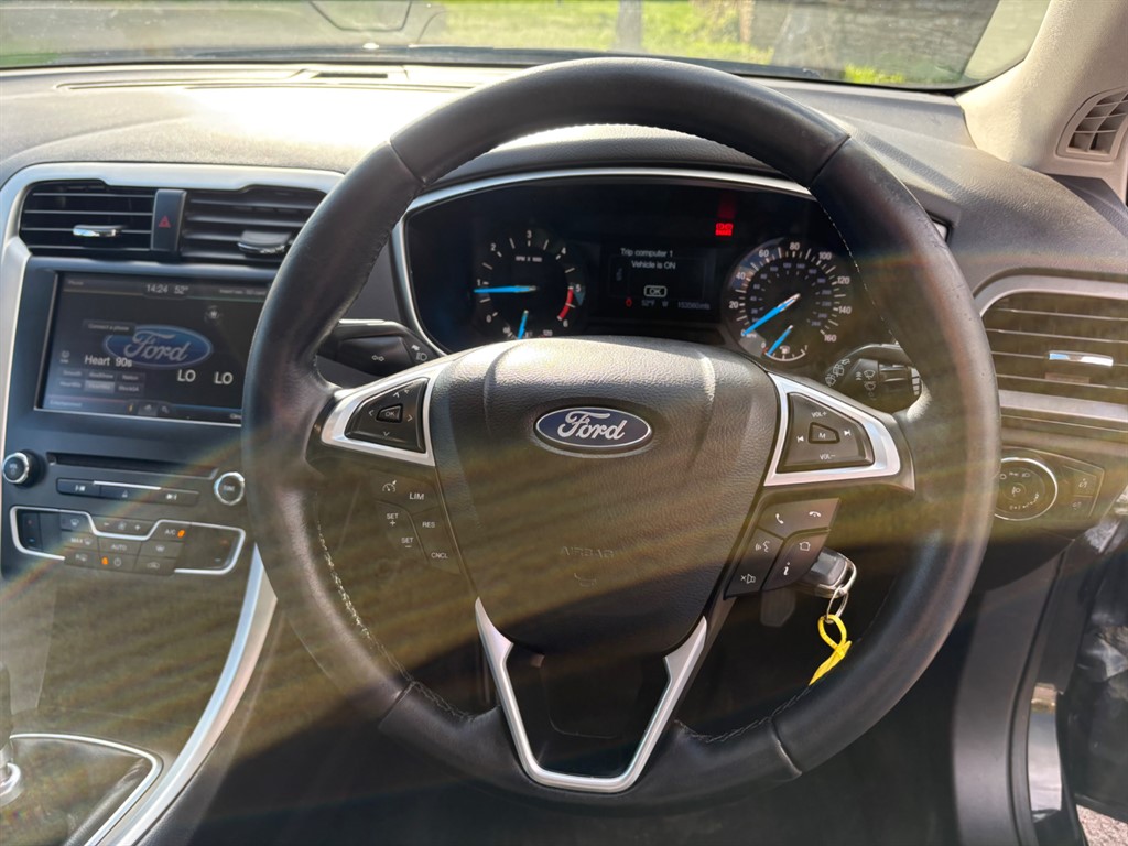 Used Ford Mondeo 2015 for sale - 77248291: Photo 16