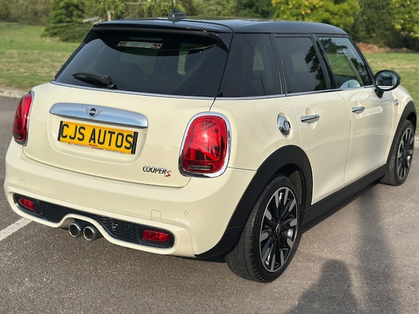 Used MINI Cooper 2019 for sale - 75570285: Photo 9
