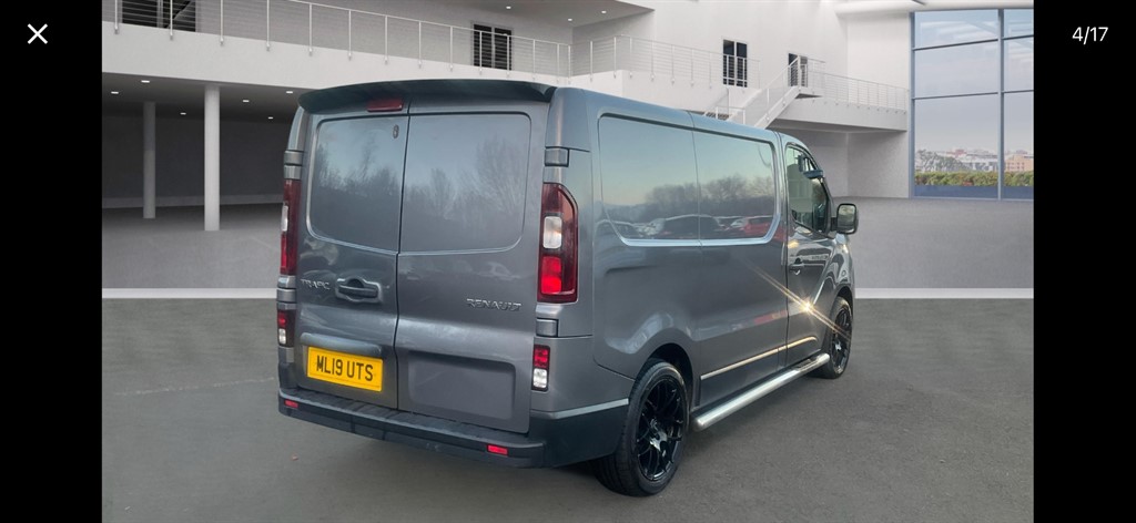 Used Renault Trafic 2019 for sale - 76978071: Photo 2