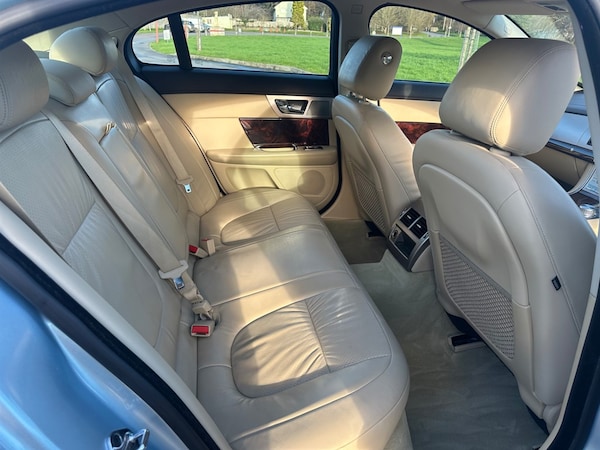 Used Jaguar XF 2011 for sale - 75570562: Photo 16