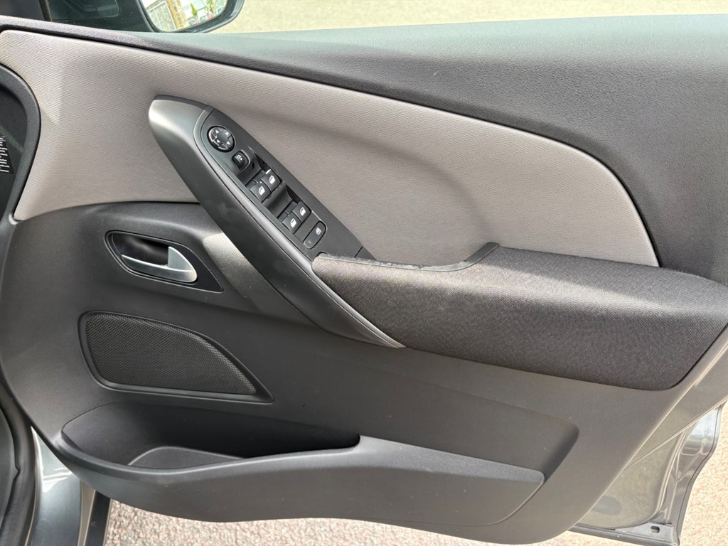 Used Citroen C4 Picasso 2015 for sale - 75571496: Photo 19