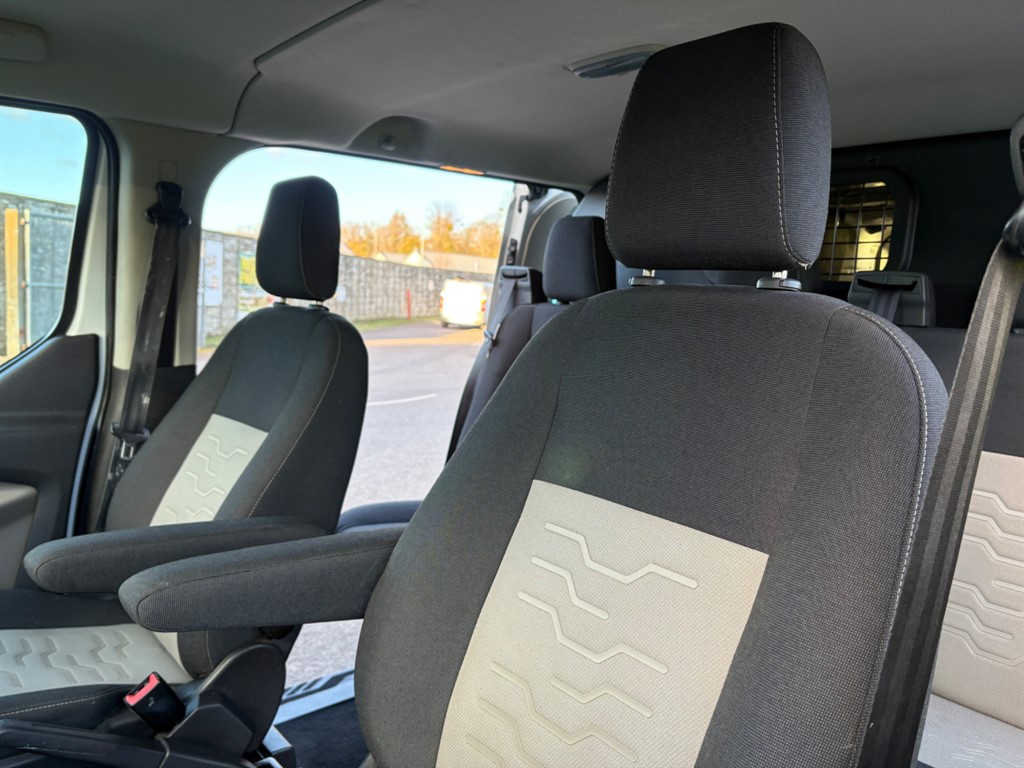 Used Ford Transit Custom 2016 for sale - 76302540: Photo 23