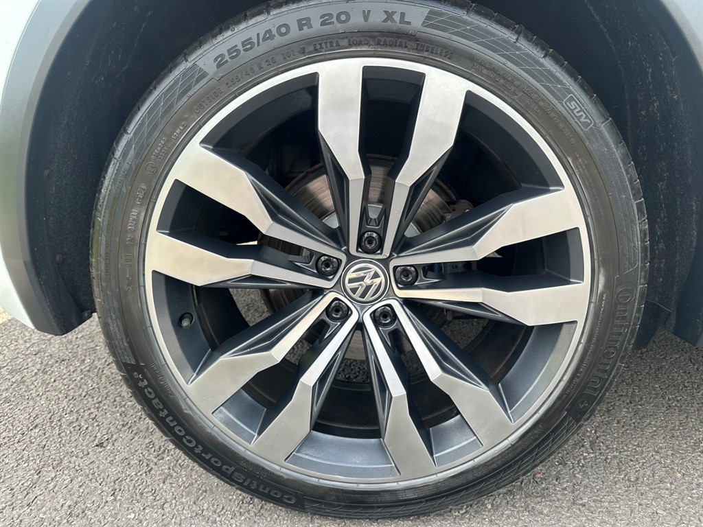 Used Volkswagen Tiguan 2020 for sale - 76112497: Photo 23