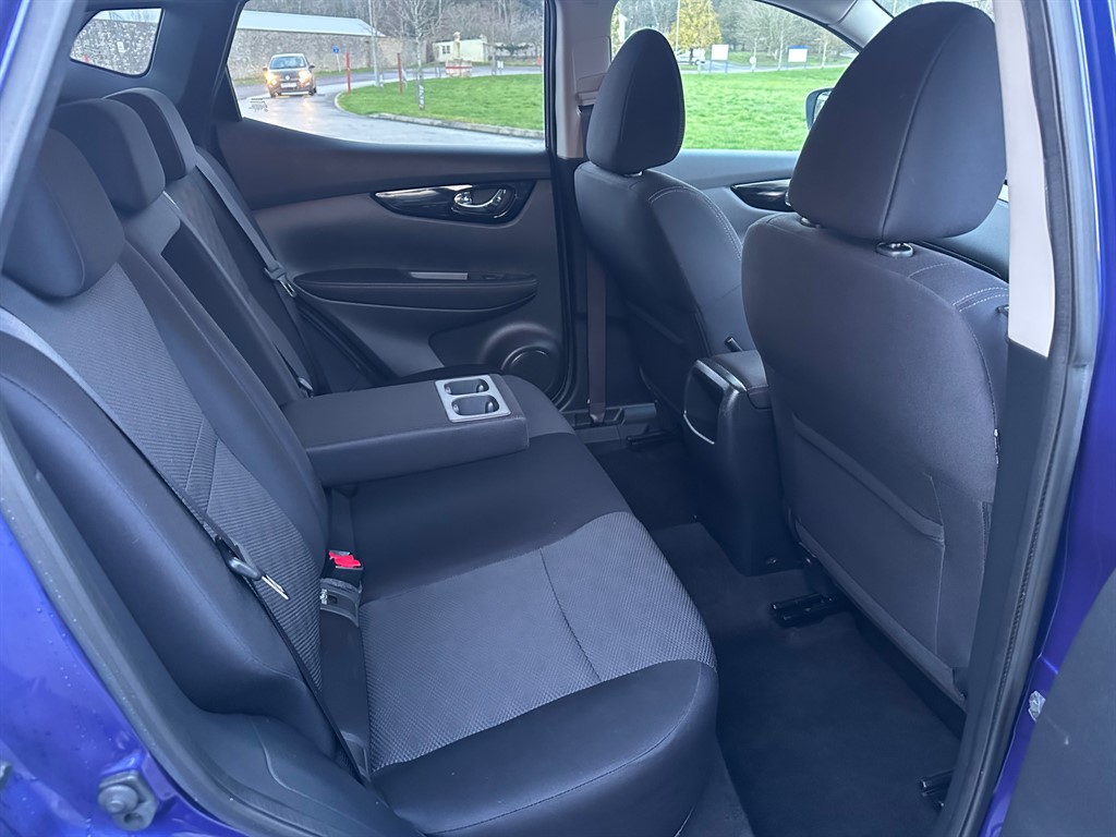 Used Nissan Qashqai 2016 for sale - 77293734: Photo 17