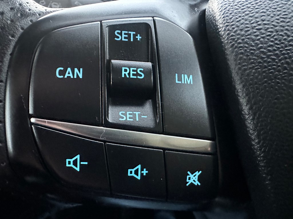 Used Ford Fiesta 2018 for sale - 76034084: Photo 18