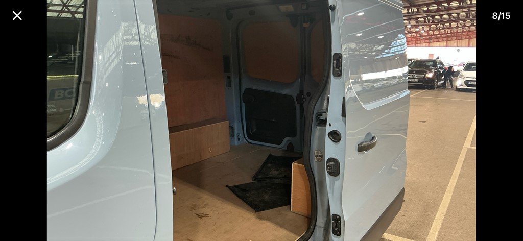 Used Renault Trafic 2022 for sale - 77093033: Photo 8