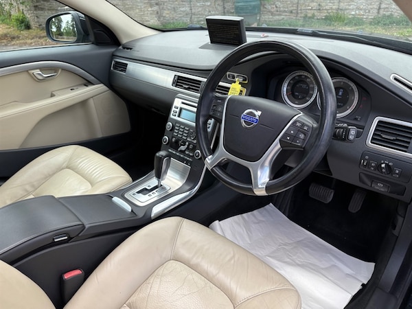 Used Volvo V70 2011 for sale - 75570812: Photo 11