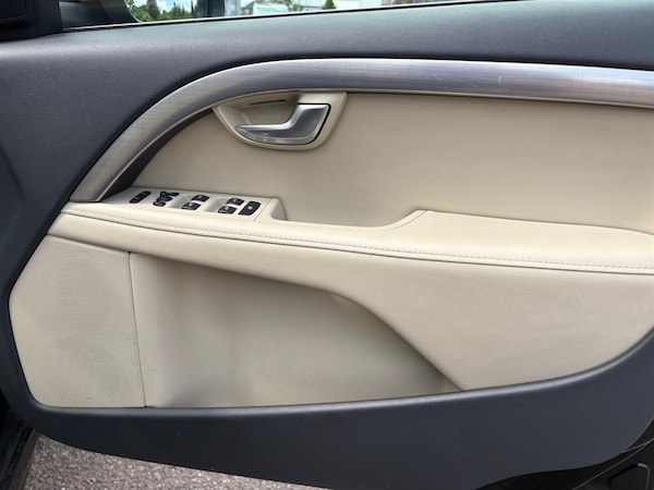 Used Volvo V70 2011 for sale - 75570812: Photo 18