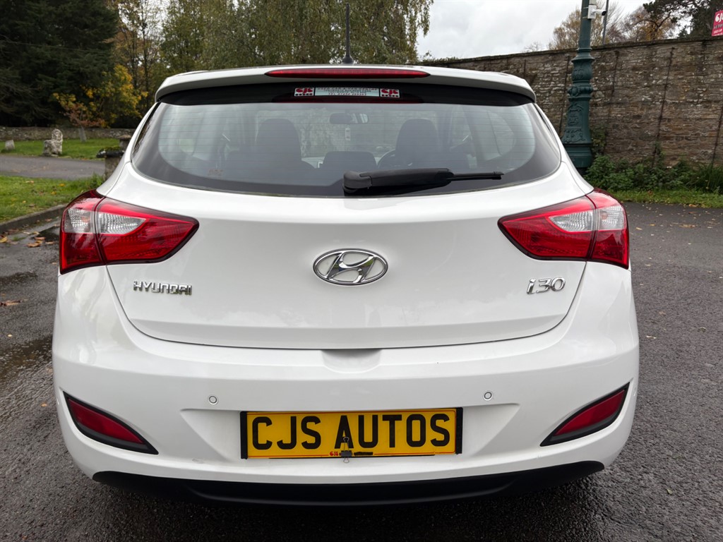 Used Hyundai i30 2013 for sale - 76351129: Photo 10