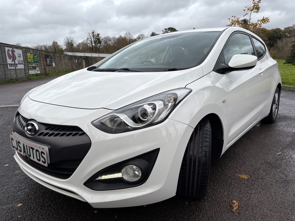 Used Hyundai i30 2013 for sale - 76351129: Photo 5