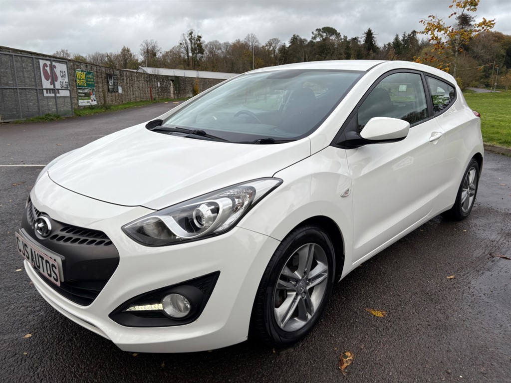 Used Hyundai i30 2013 for sale - 76351129: Photo 7