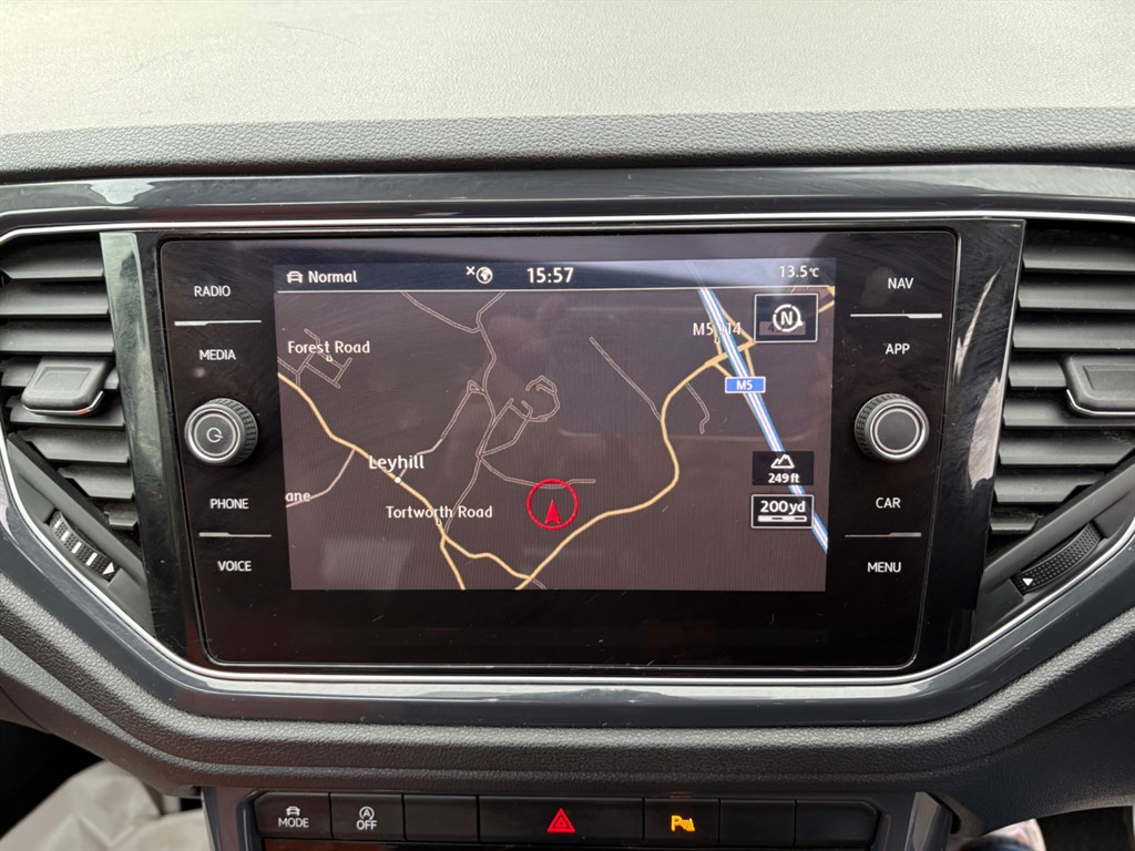 Used Volkswagen T-Roc 2018 for sale - 76229497: Photo 19