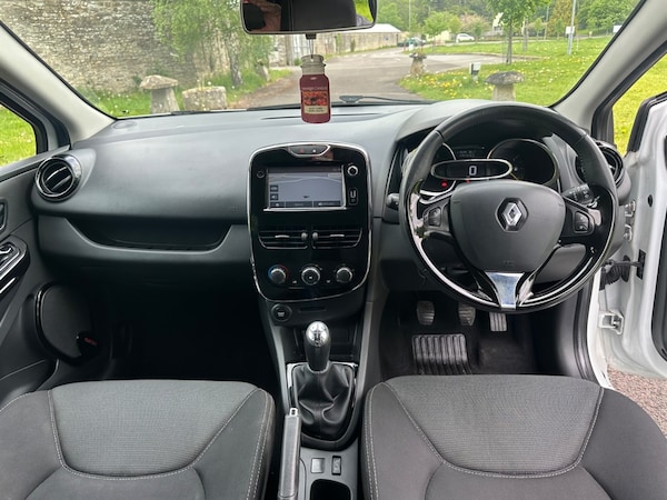 Used Renault Clio 2014 for sale - 75570436: Photo 15