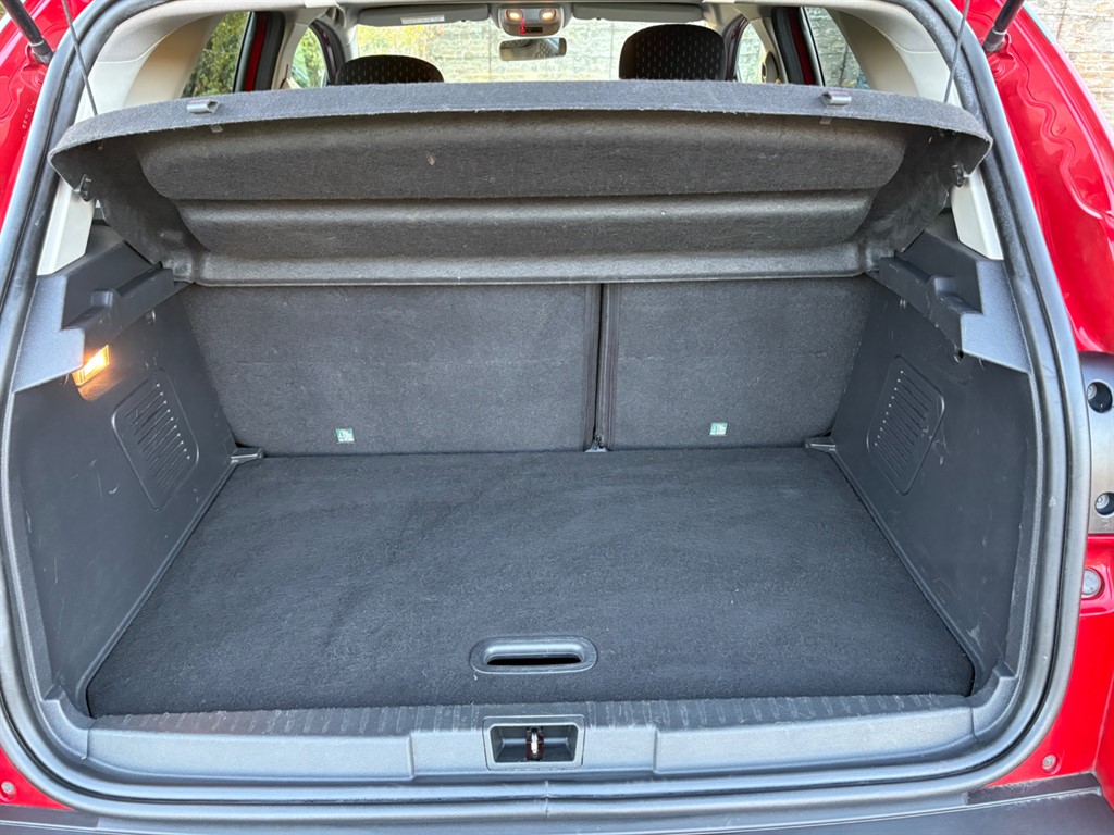 Used Renault Captur 2018 for sale - 76034080: Photo 12