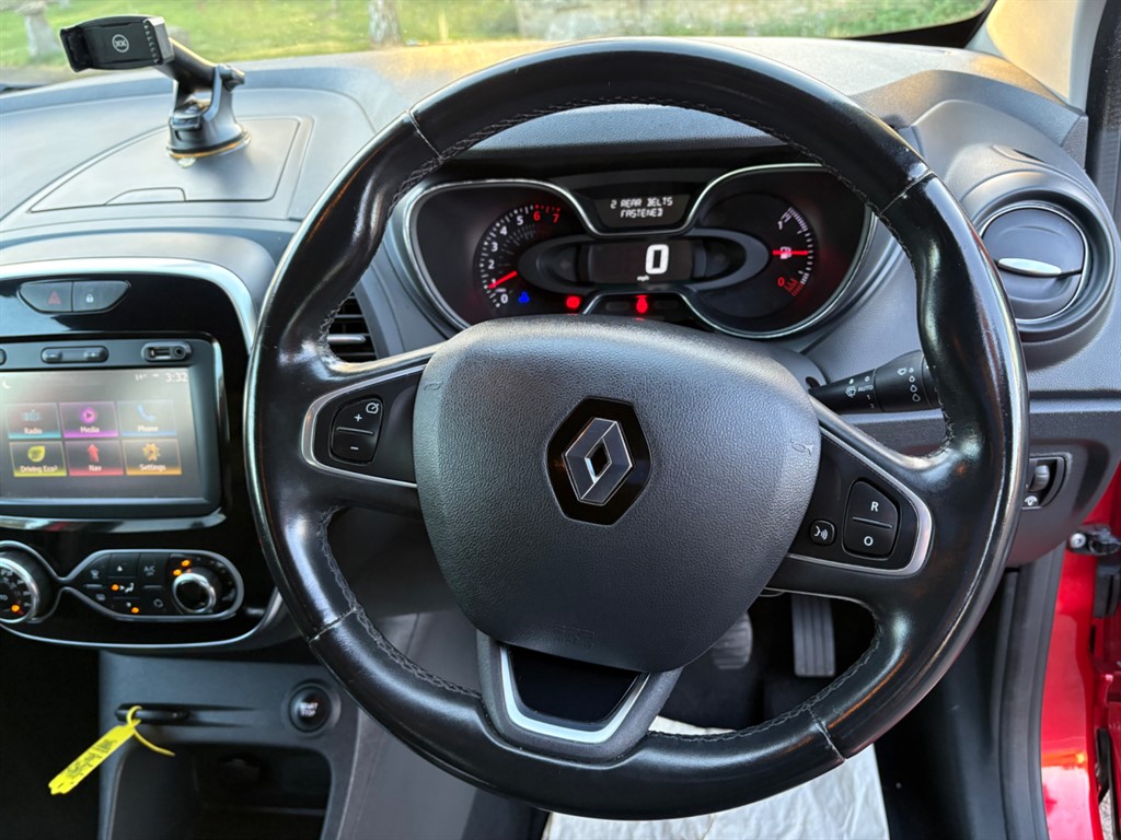 Used Renault Captur 2018 for sale - 76034080: Photo 17