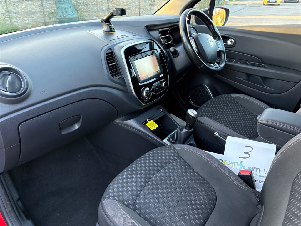 Used Renault Captur 2018 for sale - 76034080: Photo 22