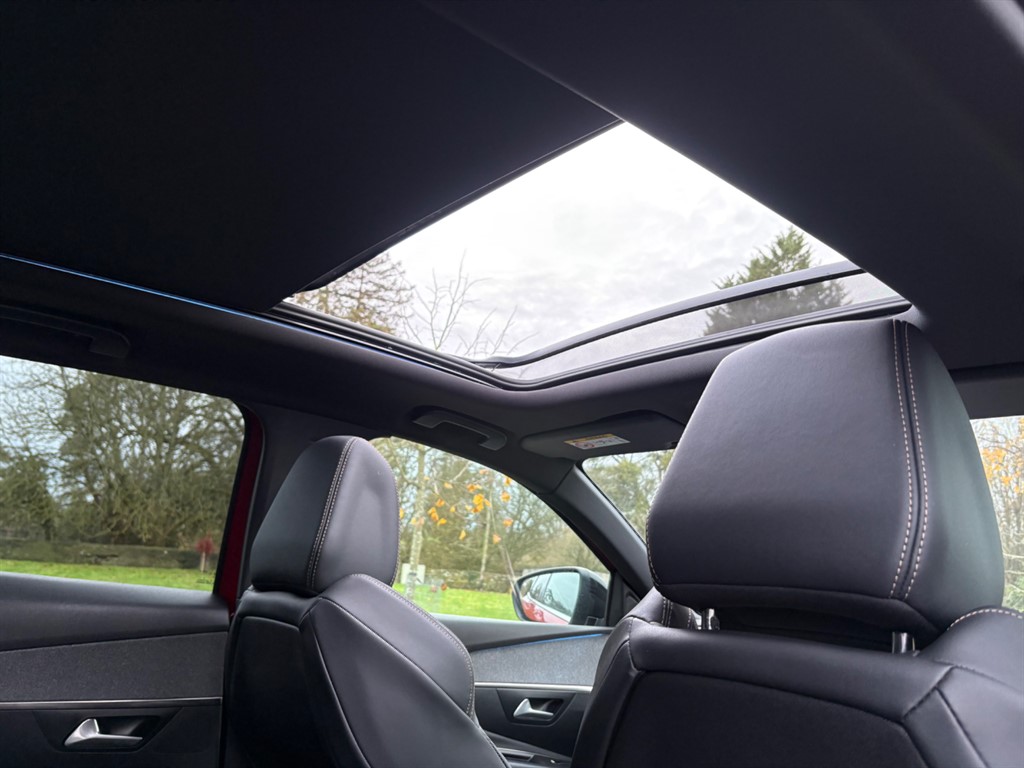 Used Peugeot 3008 2019 for sale - 76984371: Photo 18