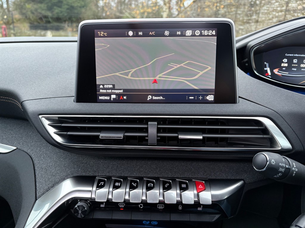 Used Peugeot 3008 2019 for sale - 76984371: Photo 21