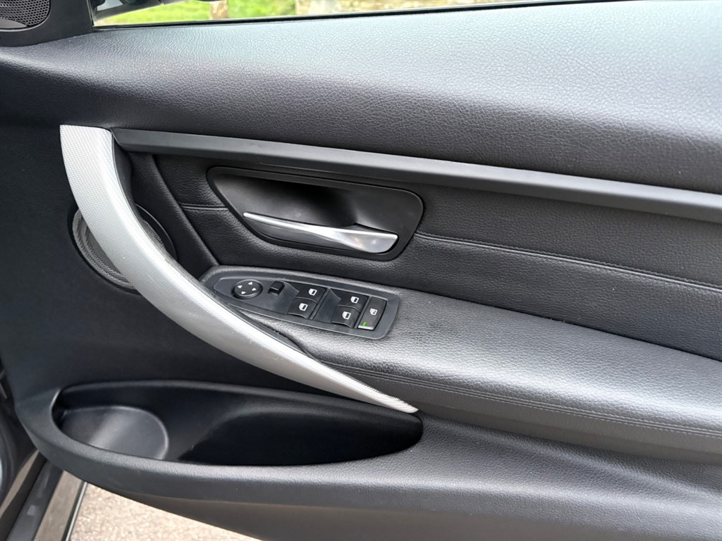 Used BMW 3 Series 2015 for sale - 77450115: Photo 22