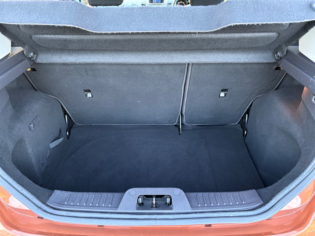 Used Ford Fiesta 2014 for sale - 76861968: Photo 10