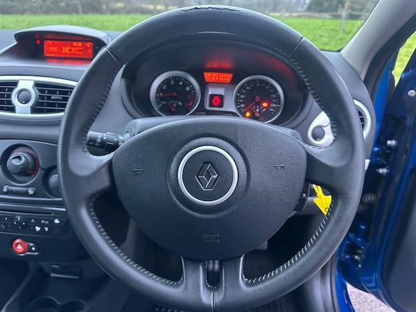 Used Renault Clio 2009 for sale - 75572090: Photo 13