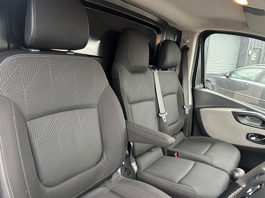 Used Renault Trafic 2018 for sale - 76568195: Photo 17