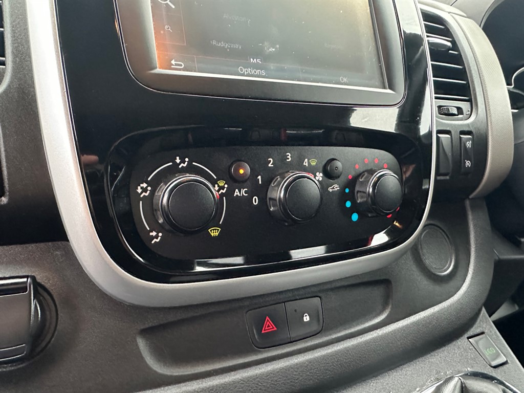 Used Renault Trafic 2018 for sale - 76568195: Photo 21