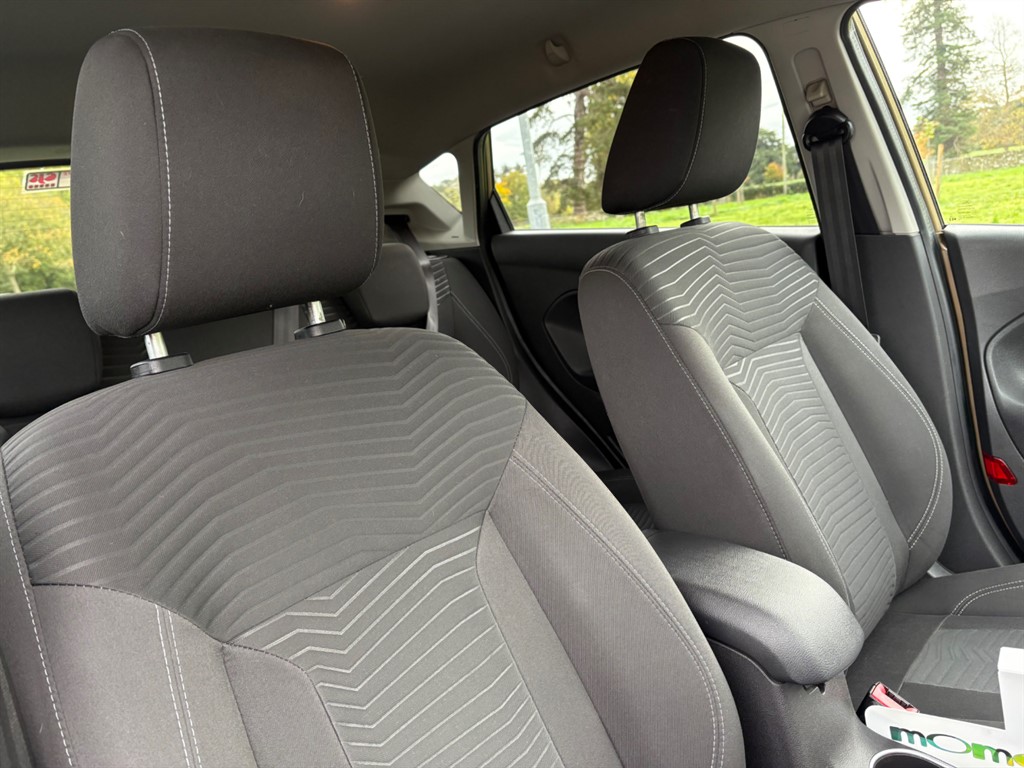 Used Ford Fiesta 2014 for sale - 76415436: Photo 16