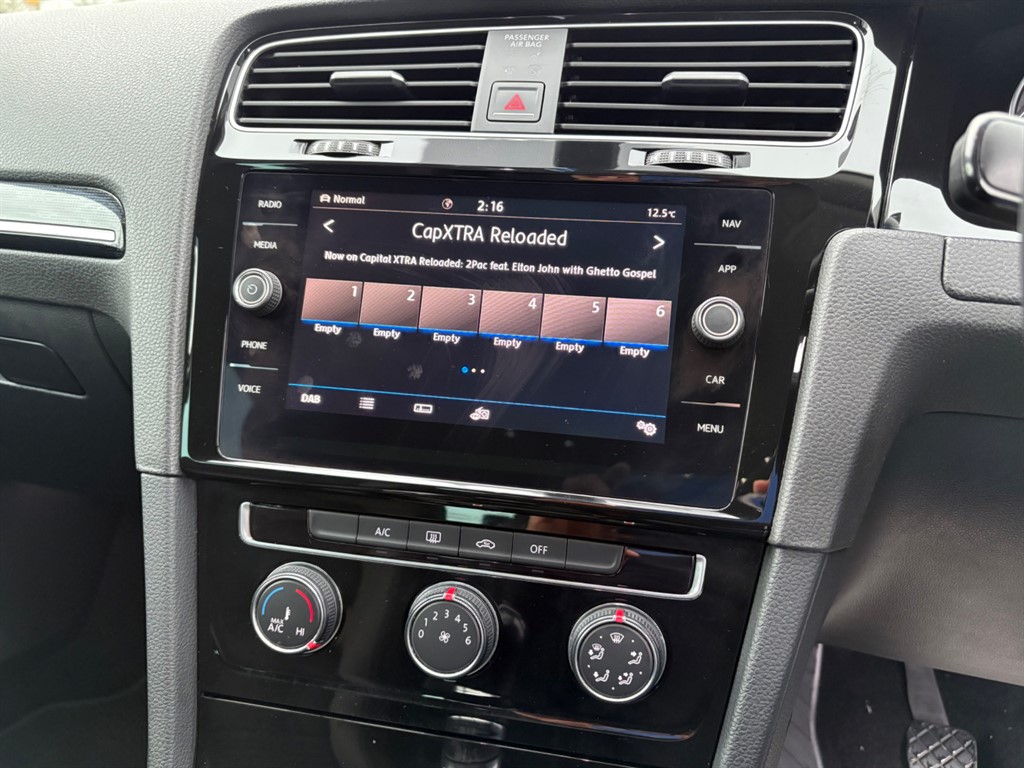 Used Volkswagen Golf 2018 for sale - 77111860: Photo 18