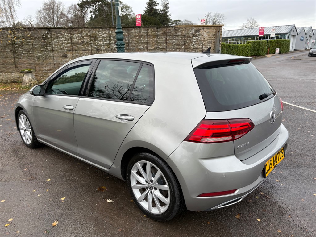 Used Volkswagen Golf 2018 for sale - 77111860: Photo 8
