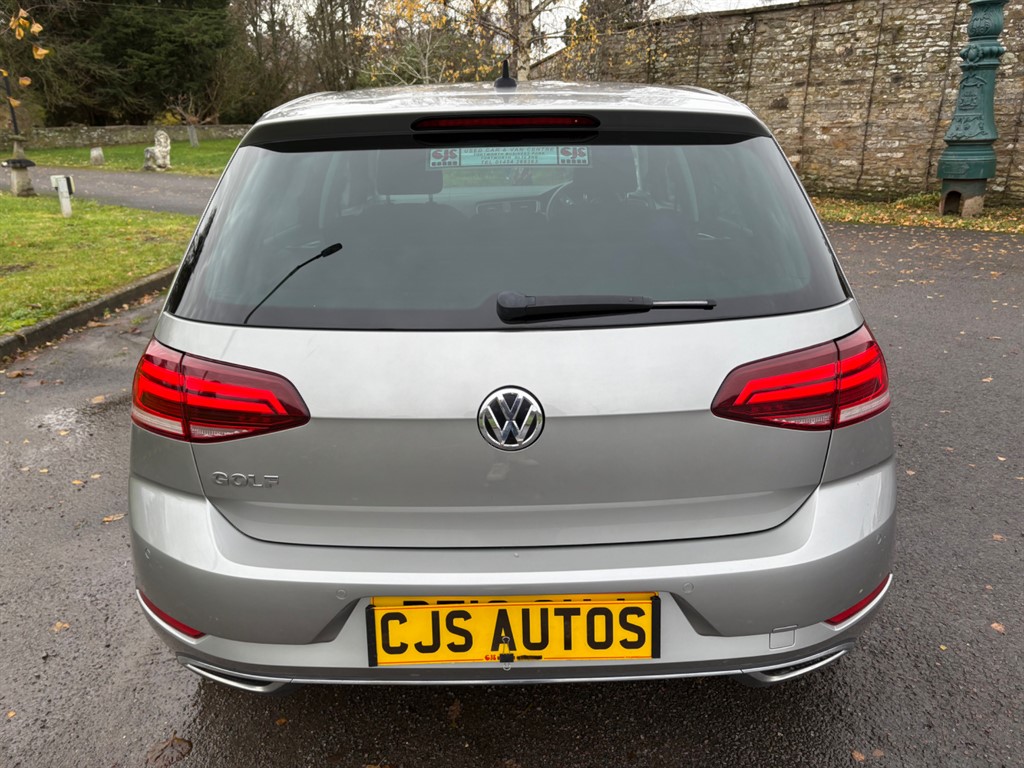 Used Volkswagen Golf 2018 for sale - 77111860: Photo 9