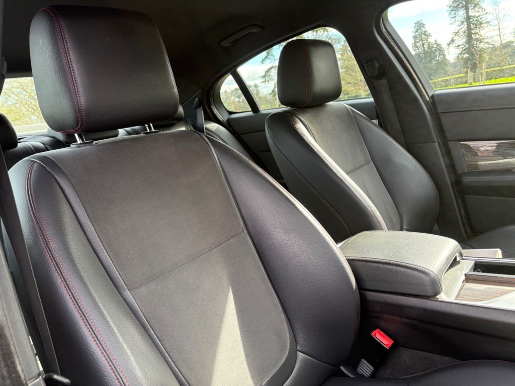 Used Jaguar XF 2015 for sale - 77248294: Photo 14