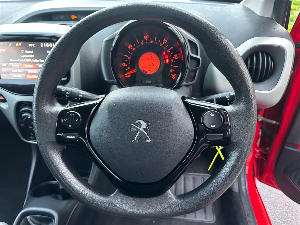 Used Peugeot 108 2014 for sale - 76244667: Photo 14