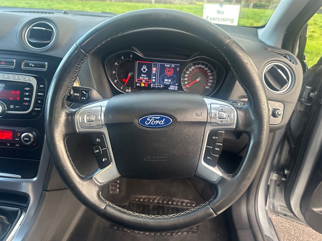 Used Ford Mondeo 2012 for sale - 76967005: Photo 14